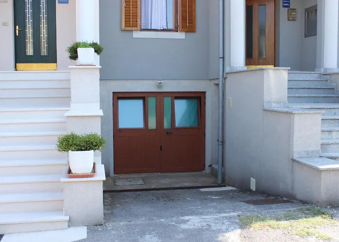 Appartamento With Parking Space - 6934