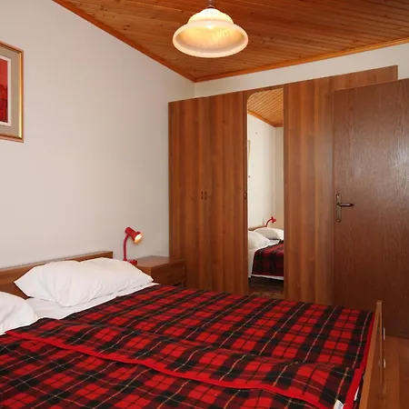 Appartement With Parking Space - 6934