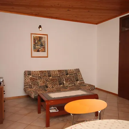 With Parking Space - 6934 Apartamento *